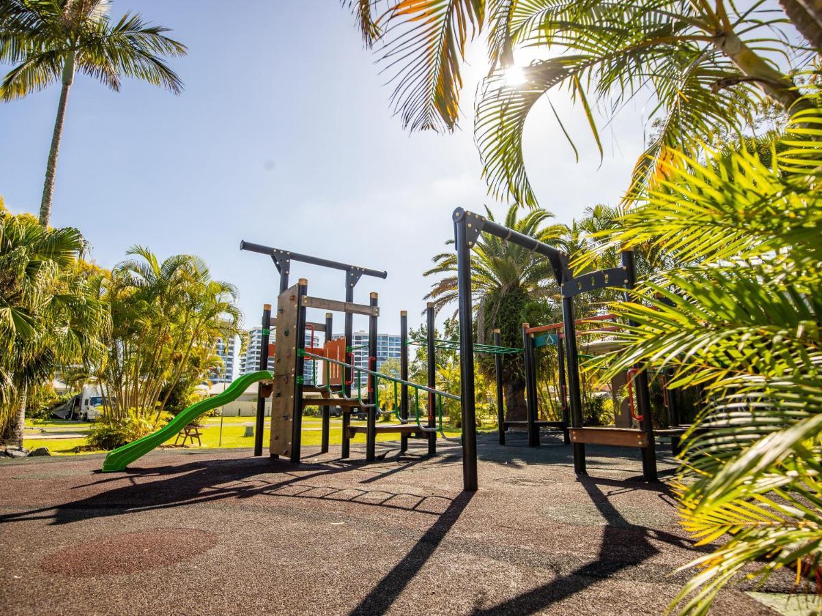 Nrma Treasure Island Holiday Resort Guldkusten Exteriör bild